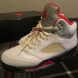 Air Jordan 5 Retro 'Fire Red' 2020 Men's size 10.